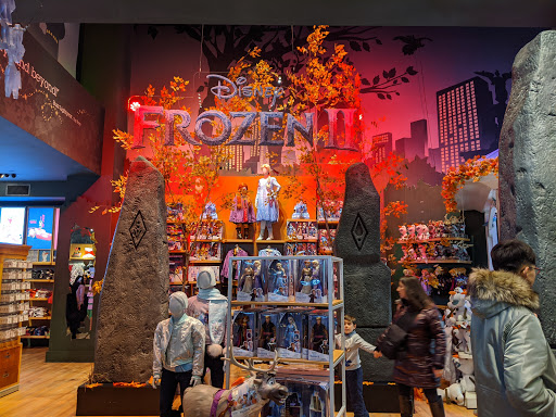 Toy Store «Disney Store», reviews and photos, 1540 Broadway, New York, NY 10036, USA