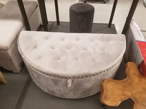 Clothing Store «Ross Dress for Less», reviews and photos, 350 The Promenade N, Long Beach, CA 90802, USA