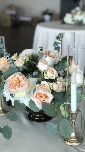 Florist «Florist Fire», reviews and photos, 716 S Village Cir, Tampa, FL 33606, USA