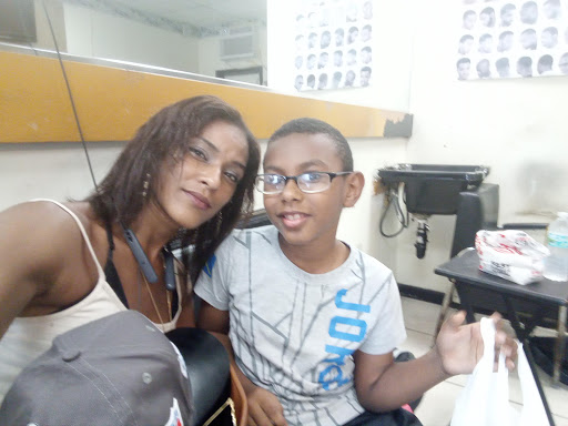 Barber Shop «Pizzazz Barber Shop», reviews and photos, 2910 N Nebraska Ave, Tampa, FL 33602, USA