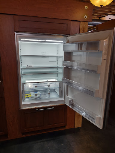 Appliance Store «Appliance Gallery», reviews and photos, 4550 W Wisconsin Ave, Milwaukee, WI 53208, USA