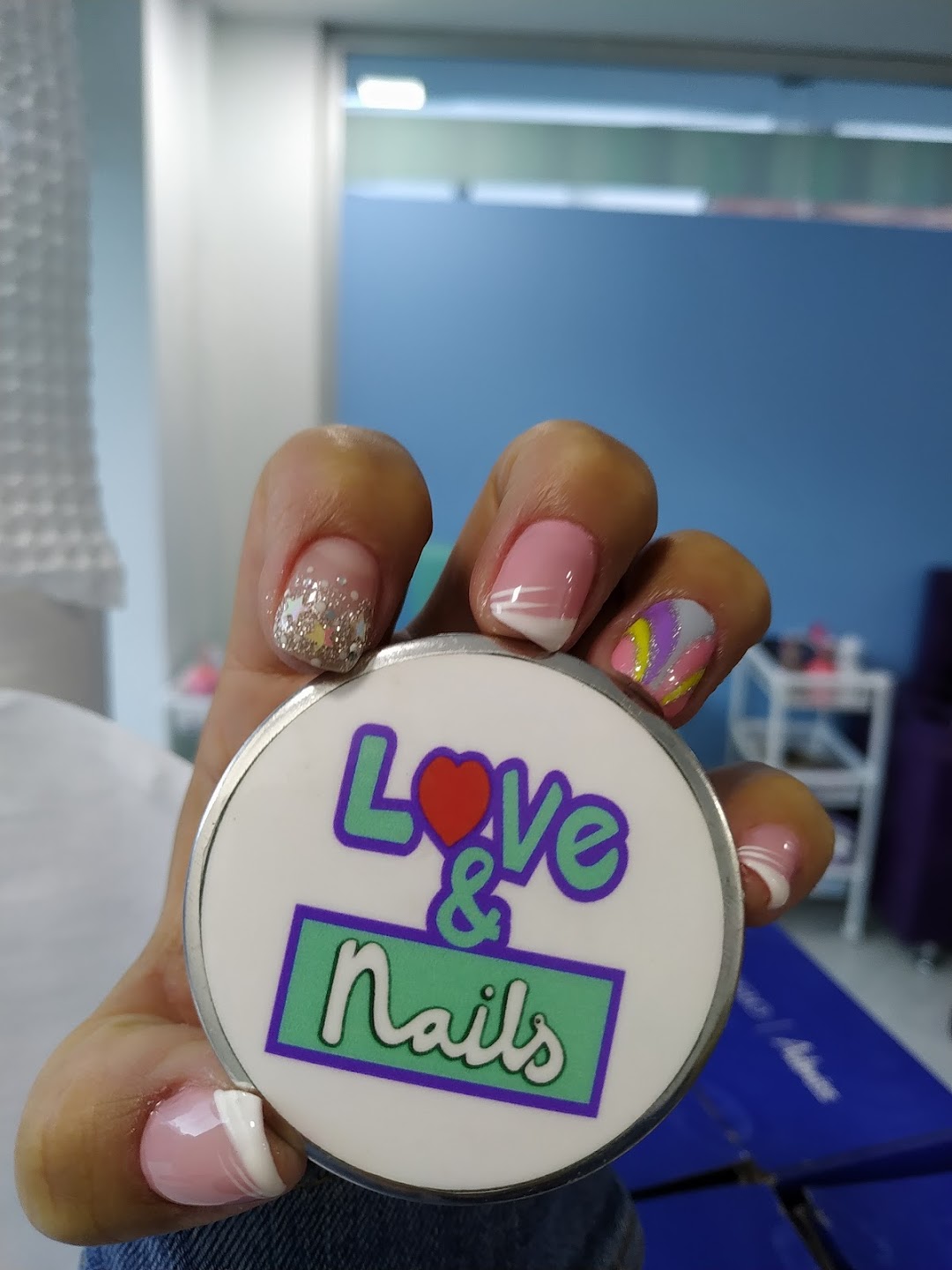 Love & Nails