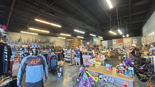 Bicycle Store «The Peddler Bicycle Shop - Cedar Park», reviews and photos, 13010 W Parmer Ln #500, Cedar Park, TX 78613, USA