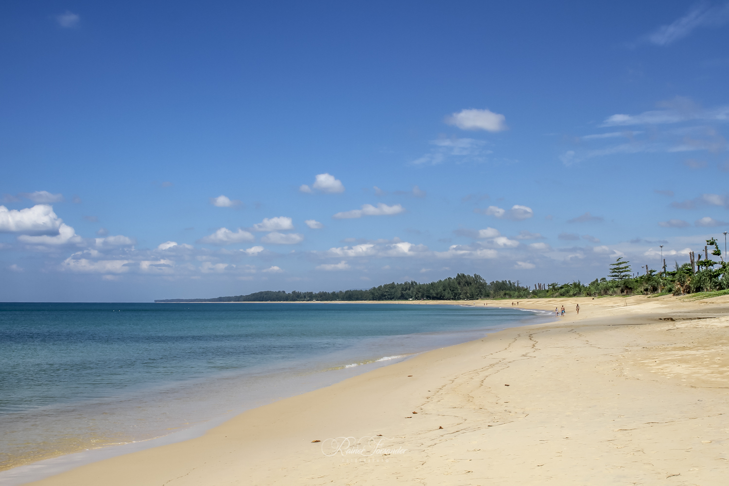 Photo de Naiyang Beach - endroit populaire parmi les connaisseurs de la détente
