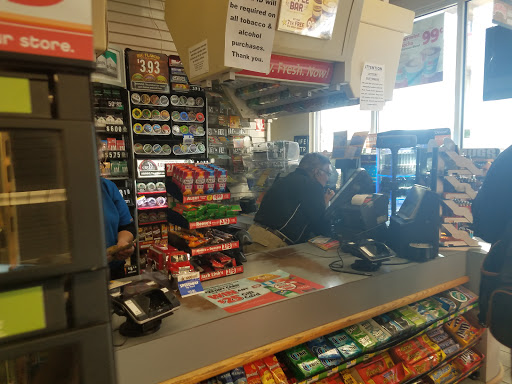 Convenience Store «Speedway», reviews and photos, 115 N 8th St, West Dundee, IL 60118, USA