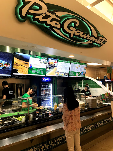 Shopping Mall «Fashion Outlets of Niagara Falls USA», reviews and photos, 1900 Military Rd, Niagara Falls, NY 14304, USA