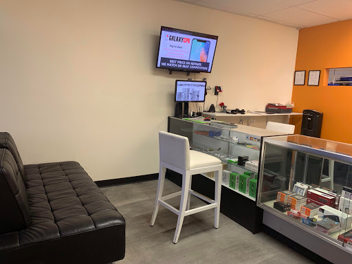 Cell Phone Store «Galaxy CPR Cell Phone Repair iPad Tablet iPhone Repair Screen Laptop», reviews and photos, 5241 W Charleston Blvd, Las Vegas, NV 89146, USA