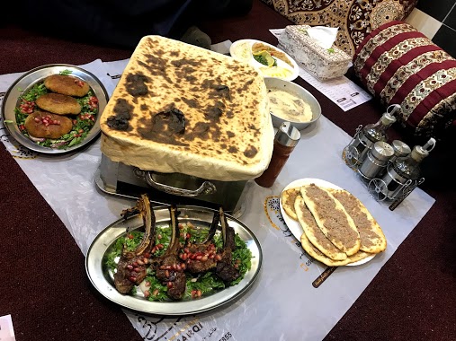 تميز باب شرقي للمشويات والشورما 