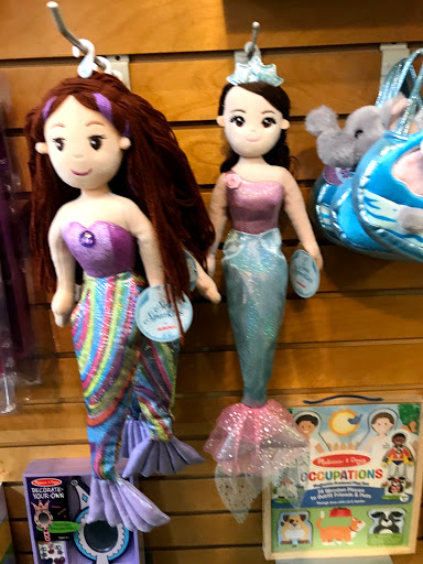 Book Store «Womrath Book Shop», reviews and photos, 76 Pondfield Rd, Bronxville, NY 10708, USA