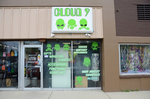 Cloud 9 Smoke Shop, 3421 Pearl St C, McHenry, IL 60050, USA, 