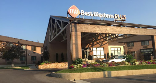 Best Western Plus Cottontree Inn