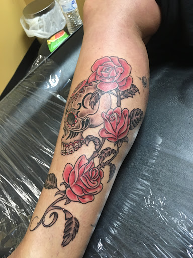 Explore cool back tattoo ideas, creative tattoo ideas in Warner Robins, available at Untold Pain Tattoo Studio