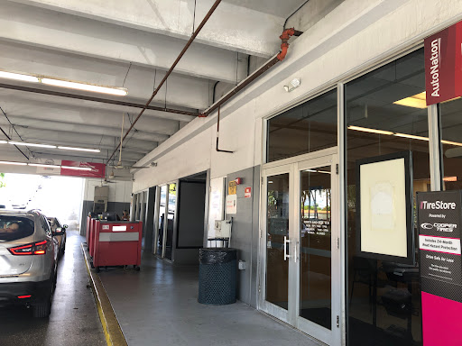 Nissan Dealer «AutoNation Nissan Miami», reviews and photos, 3345 SW 8th St, Miami, FL 33135, USA