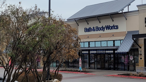 Shopping Mall «Wolf Ranch Town Center», reviews and photos, 1015 W University Ave, Georgetown, TX 78628, USA