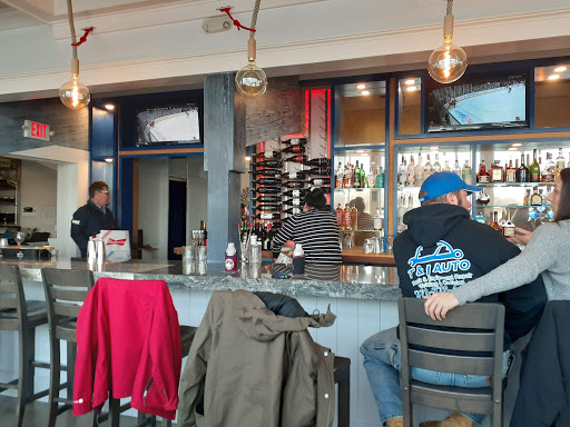 Bar & Grill «Mile Marker One Restaurant & Bar», reviews and photos, 75 Essex Ave, Gloucester, MA 01930, USA