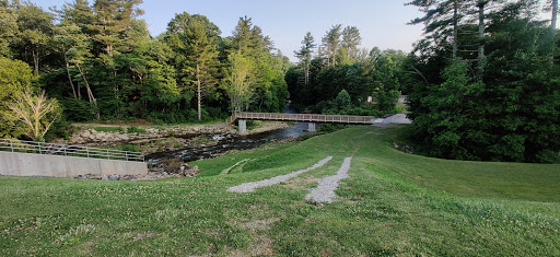 Golf Club «Linville Land Harbor Golf Club», reviews and photos, 1665 Goose Hollow Rd, Linville, NC 28646, USA