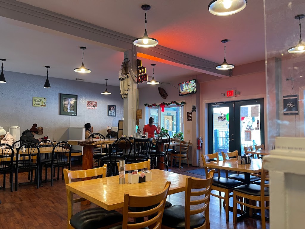 BlackBear Breakfast and Lunch 28741