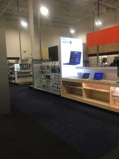 Electronics Store «Best Buy», reviews and photos, 16630 Royalton Rd, Strongsville, OH 44136, USA