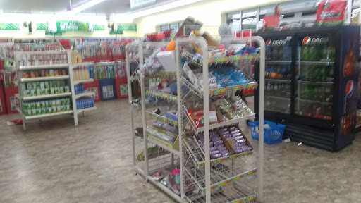 Dollar Store «Dollar Tree», reviews and photos, 7001 Cermak Rd, Berwyn, IL 60402, USA