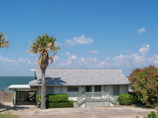 Roofing Contractor «Texas State Roofing Company», reviews and photos, 1005 Santa Fe St, Corpus Christi, TX 78404, USA