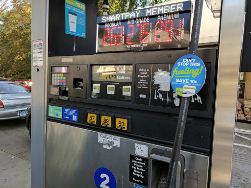 Cumberland Farms, 705 Migeon Ave, Torrington, CT 06790, USA, 