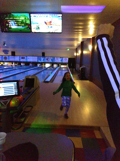 Bowling Alley «Star Lanes - Sandusky», reviews and photos, 2097 Cleveland Rd W, Sandusky, OH 44870, USA