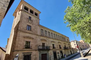 Palacio de Orellana image