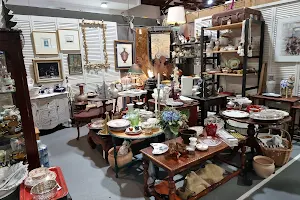 Camp Hill Antique Centre and Tart Cafe image