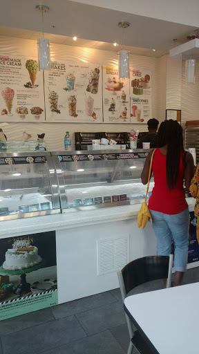 Shopping Mall «Village at Stone Oak», reviews and photos, 22610 US-281, San Antonio, TX 78258, USA