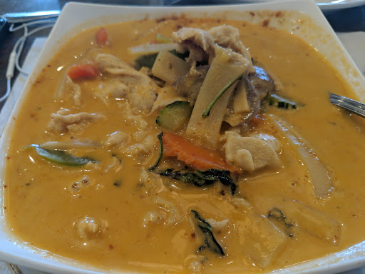 Thai Restaurant «Tup Tim Thai Cuisine», reviews and photos, 3860 Commercial St SE, Salem, OR 97302, USA