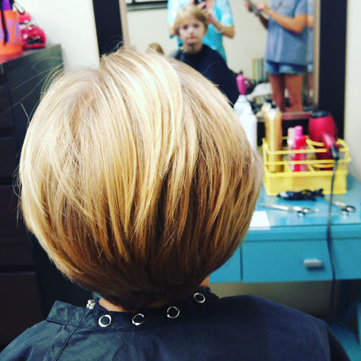 Beauty Salon «Hair Gallery & Nail Salon», reviews and photos, 1707 Knox McRae Dr, Titusville, FL 32780, USA