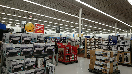 Discount Store «Walmart», reviews and photos, 67 Newtown Rd, Danbury, CT 06810, USA