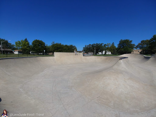 Community Center «Iowa Community Center», reviews and photos, 338 N Iowa Ave, Villa Park, IL 60181, USA