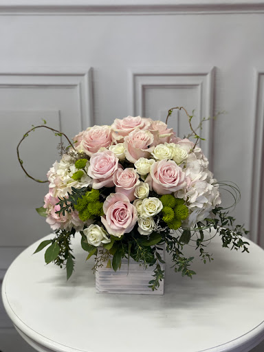 Florist «La Tulipe floral designs», reviews and photos, 28985 Street of the Golden Lantern b111, Laguna Niguel, CA 92677, USA
