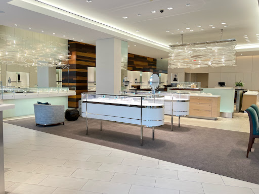 Jewelry Store «Tiffany & Co.», reviews and photos, 796 Americana Way, Glendale, CA 91210, USA