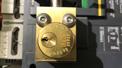 Locksmith «Zip Locksmith», reviews and photos, 3204 Richards Rd, Bellevue, WA 98005, USA