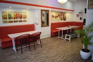 Fela Fels Cafe & Restaurant image