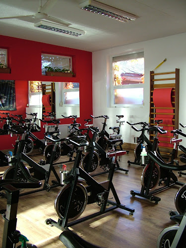 Spinracing kerékpáros terem-személyi edző stúdió