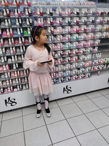 Beauty Supply Store «Twin City Nail Supply», reviews and photos, 455 University Ave W, St Paul, MN 55103, USA