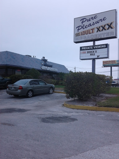 Lodging «Pure Pleasure Adult Mega Center», reviews and photos, 12419 US-19, Hudson, FL 34667, USA