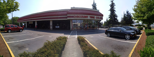 Tire Shop «Discount Tire Store - Everett, WA», reviews and photos, 8125 Evergreen Way, Everett, WA 98203, USA