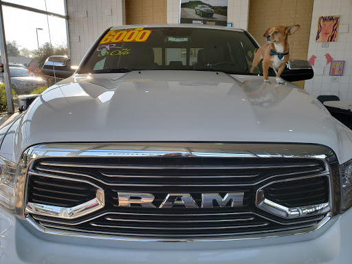 Car Dealer «Hanlees Chrysler Dodge Jeep Ram of Napa», reviews and photos, 333 Soscol Ave, Napa, CA 94559, USA