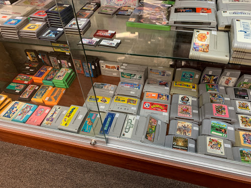 Video Game Store «Retro-Taku Videogames», reviews and photos, 507 West 11 Mile Road, Madison Heights, MI 48071, USA