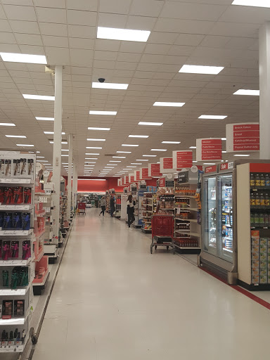Department Store «Target», reviews and photos, 101 Commerce Way, Woburn, MA 01801, USA