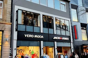 VERO MODA image