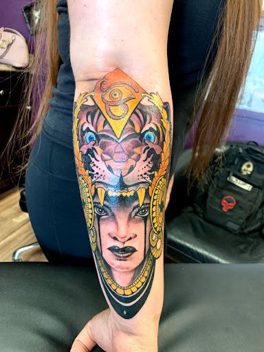 Explore witches knot tattoo ideas, creative tattoo ideas in Tacoma, available at Island Sons Ink