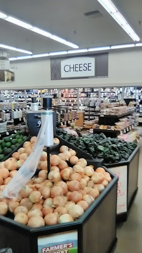 Shopping Mall «Delano Village Shopping Center», reviews and photos, 1700 High St, Delano, CA 93215, USA