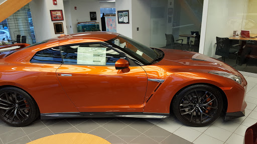 Car Dealer «Dubuque Auto Plaza», reviews and photos, 600 Century Dr, Dubuque, IA 52002, USA