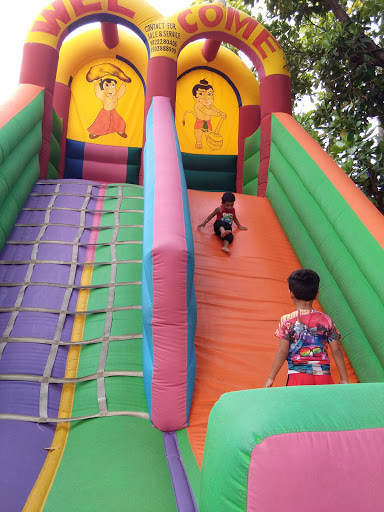 Bouncy castles in Mumbai