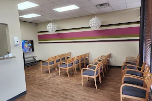Right Step Medical Center & Urgent Care - Long Point image